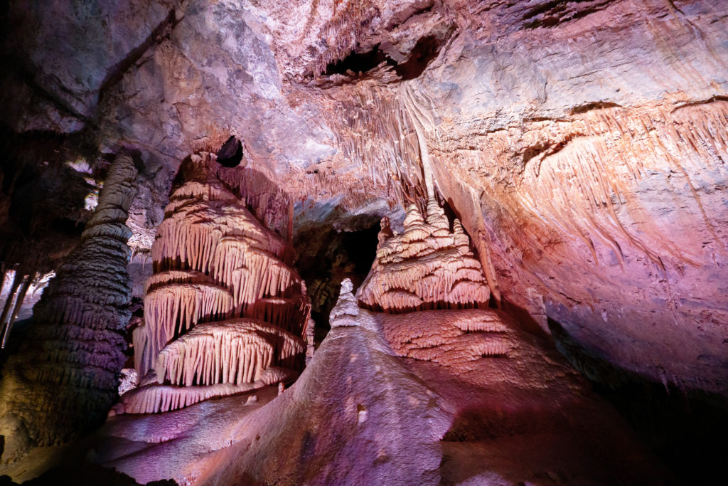 Explore Lewis and Clark State Caverns